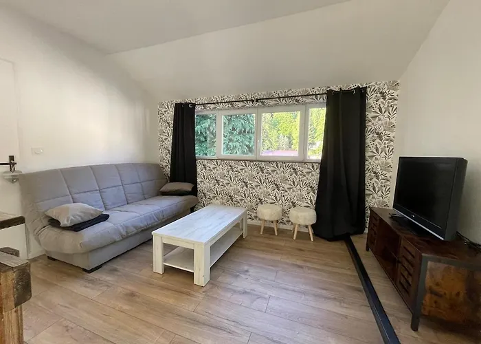 Cezembre Tatil Evi La Houssiere